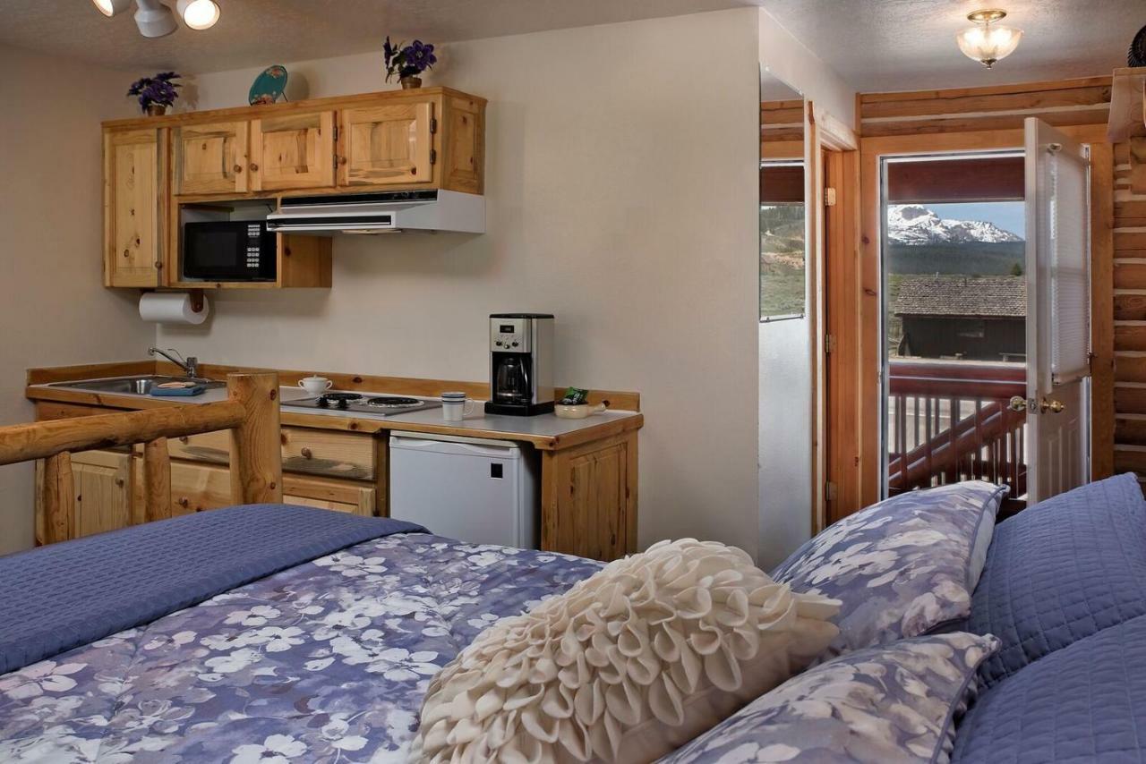 Redfish Riverside Inn Stanley Εξωτερικό φωτογραφία